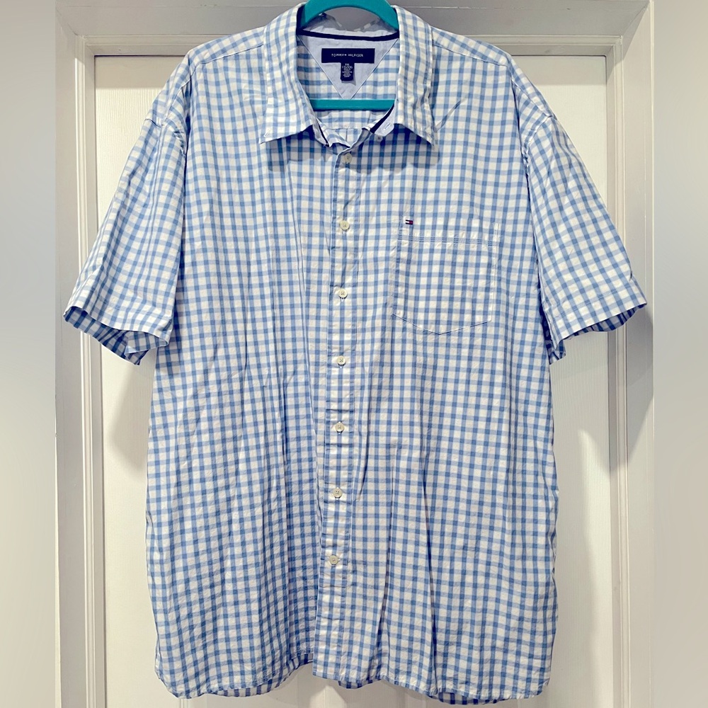 EUC Men XXL Tommy Hilfinger Button Down Shirt